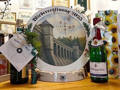 Feier zur Wiedereröffnung des Schießstandes